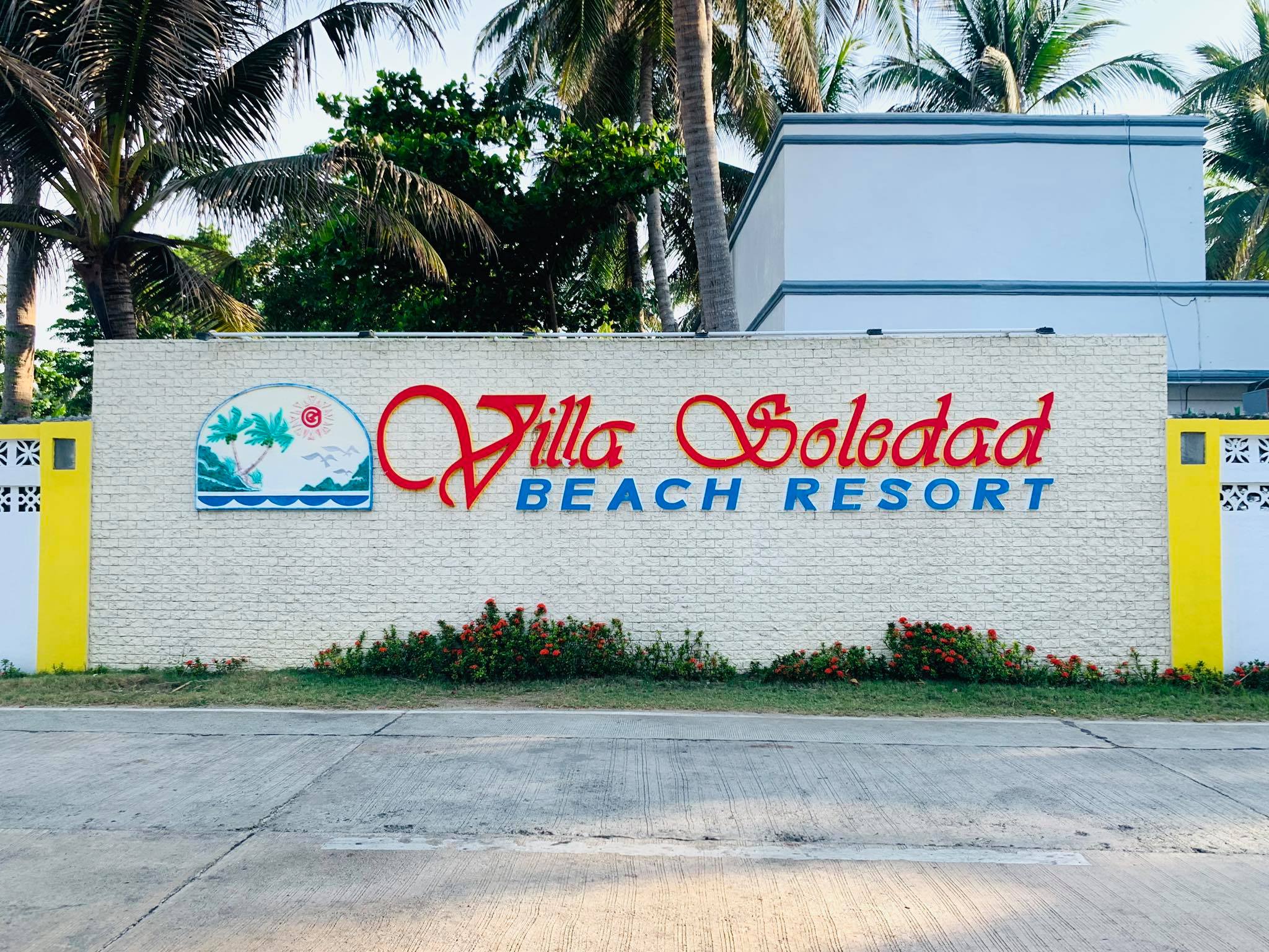 Villa Soledad Beach Resort